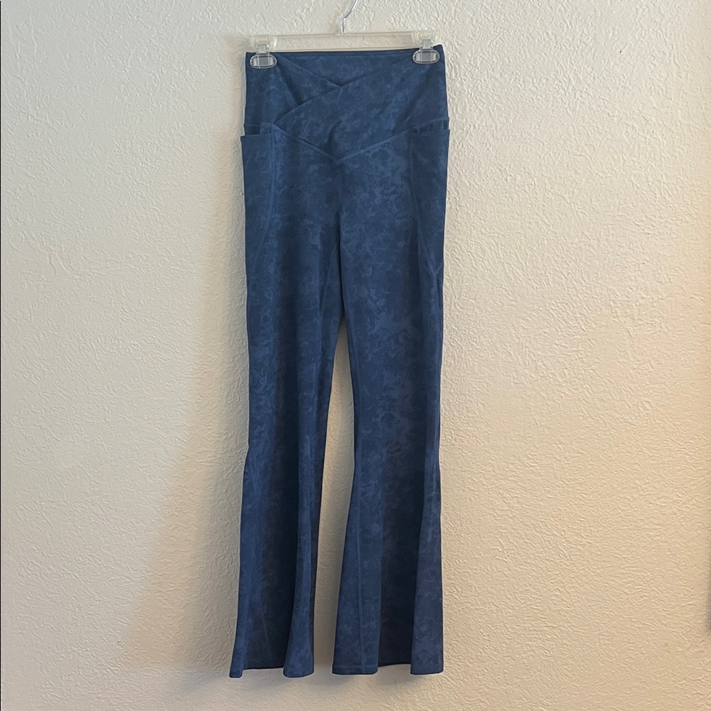 PureLuxe by Fabletics High-Waist Flared Leg Yoga Pants XS